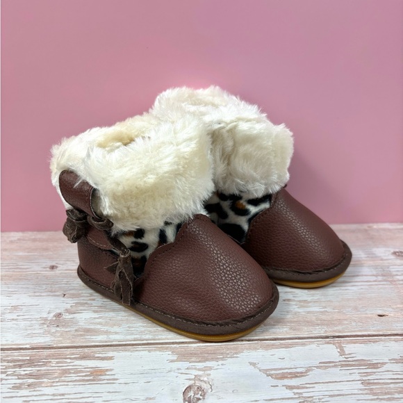 Faux Leather Baby Booties - Picture 3 of 3
